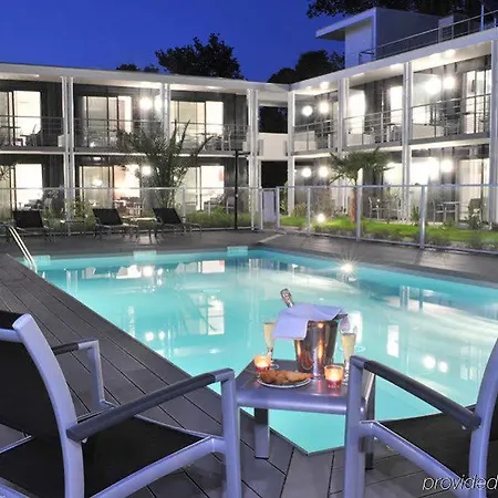 Hotel Eden Park Est, Avec Piscine