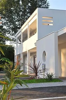 Eden Park Est, Avec Piscine Pau